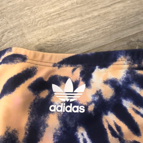 🌸New Arrival🌸Adidas Originals women’s bikini top - Picture 2 of 8